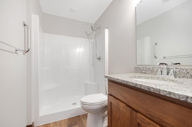 301 Gateway Parkway, Osceola, WI 54020