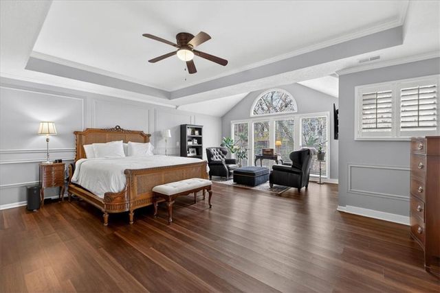 14900 Hayes Street, Overland Park, KS 66221