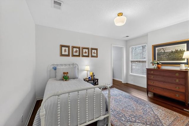 14900 Hayes Street, Overland Park, KS 66221