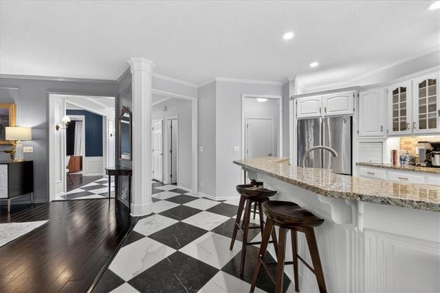 14900 Hayes Street, Overland Park, KS 66221