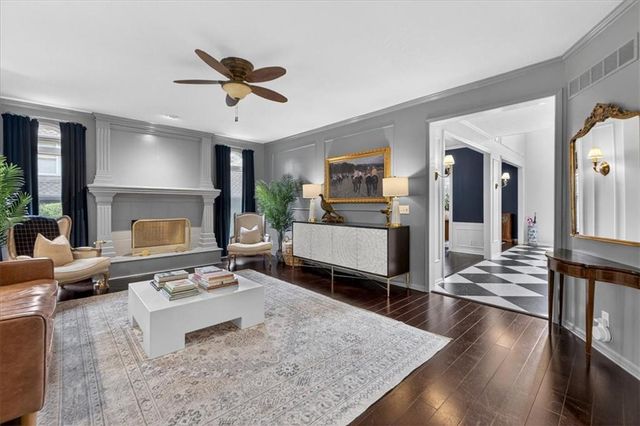 14900 Hayes Street, Overland Park, KS 66221