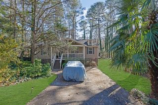 108 Jennifer NW Lane, Lilburn, GA 30047