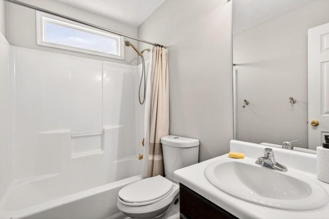 2370 Ashton Drive, Roswell, GA 30076