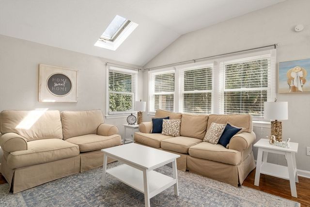 13 Carol Ln, Harwich, MA 02671