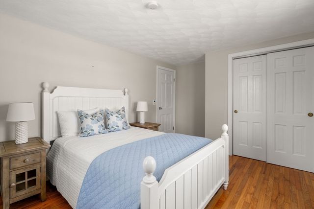 13 Carol Ln, Harwich, MA 02671