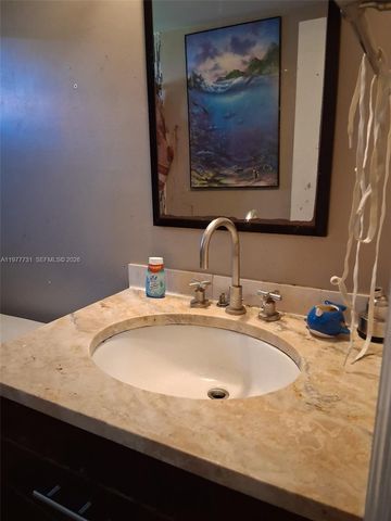 960 SW 13th Ct, Miami, FL 33135