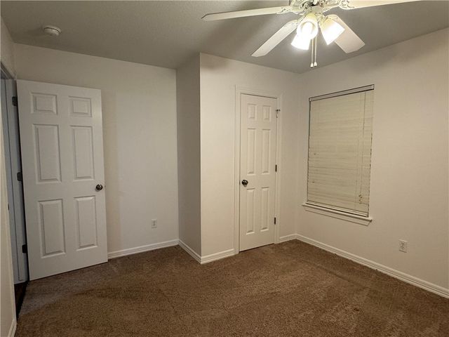 285 Carrington Avenue, Springdale, AR 72764