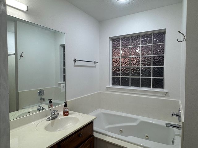 285 Carrington Avenue, Springdale, AR 72764