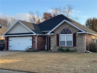 285 Carrington Avenue, Springdale, AR 72764