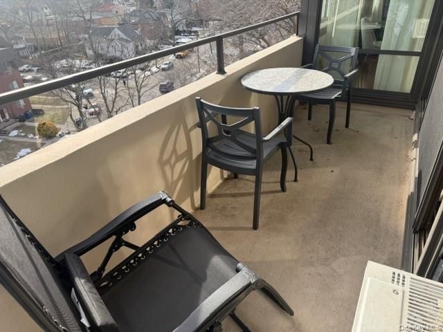 10-24 166th Street 7C, Beechhurst, NY 11357