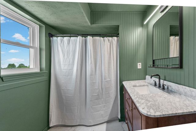 1105 Chenoweth Lane, West Lafayette, IN 47906
