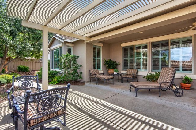 1264 Hillhaven Ln, Lincoln, CA 95648