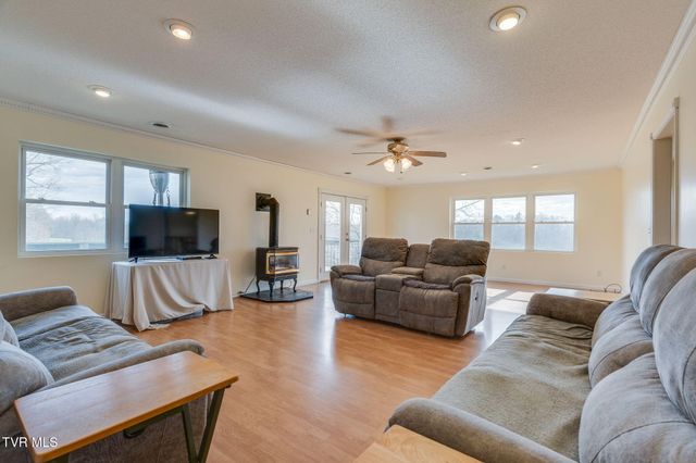 6181 Poplar Springs Road, Greeneville, TN 37743