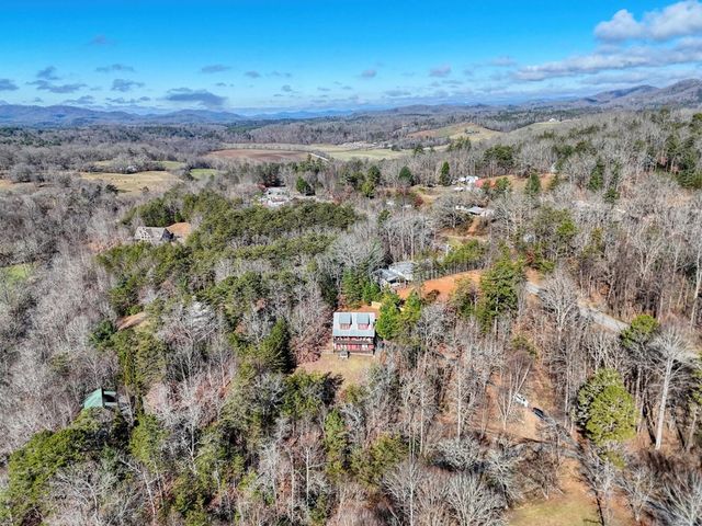 2567 Todd Shook Road, Young Harris, GA 30582