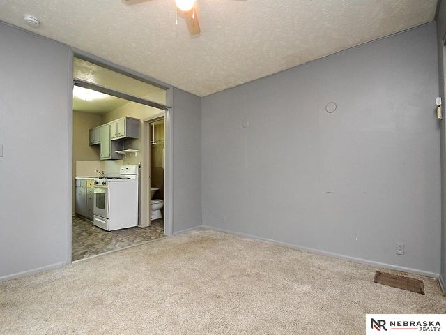 1416 O Street, Omaha, NE 68107