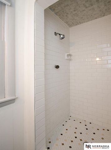 1416 O Street, Omaha, NE 68107