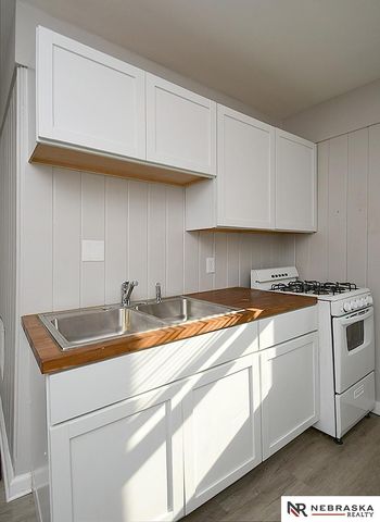 1416 O Street, Omaha, NE 68107