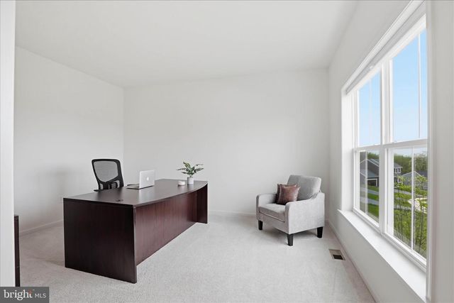 28 LEE DR, Stevens, PA 17578