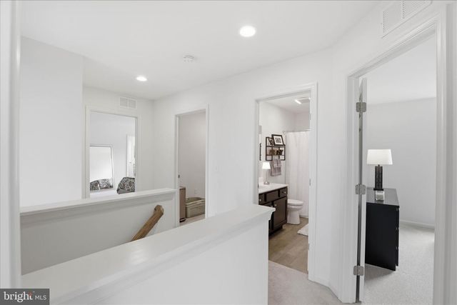 28 LEE DR, Stevens, PA 17578