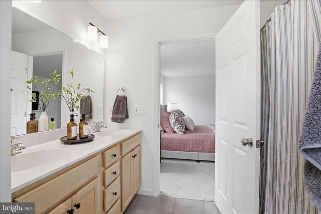 28 LEE DR, Stevens, PA 17578