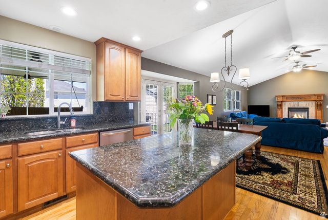 313 E GOLDEN PHEASANT DR, Draper, UT 84020