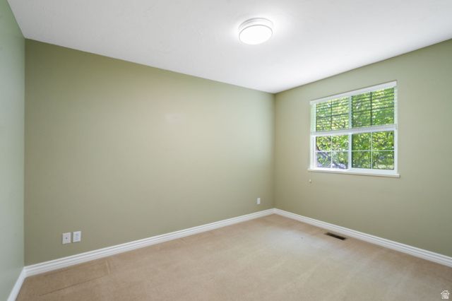 313 E GOLDEN PHEASANT DR, Draper, UT 84020