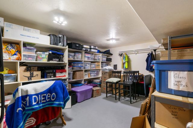 313 E GOLDEN PHEASANT DR, Draper, UT 84020