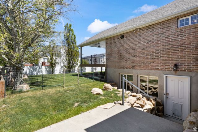 313 E GOLDEN PHEASANT DR, Draper, UT 84020