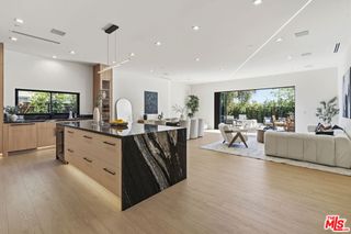 5528 Mclennan Avenue, Encino, CA 91436