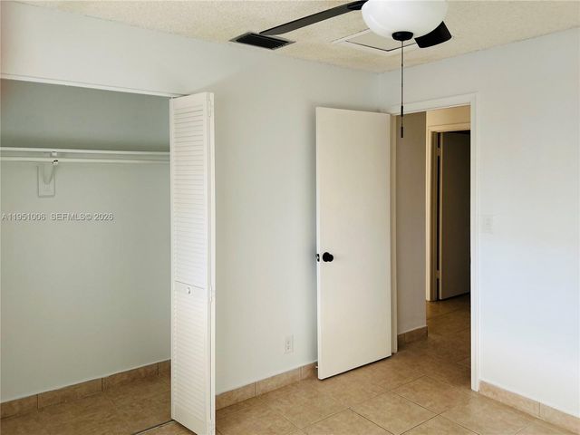 3250 NW 85th Ave 16, Coral Springs, FL 33065