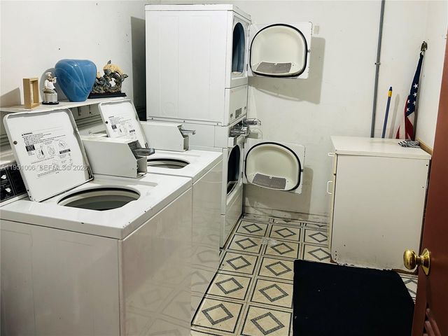 3250 NW 85th Ave 16, Coral Springs, FL 33065