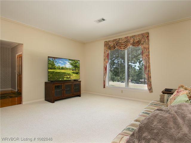 42267 Timber Ridge Road, Howe, OK 74940