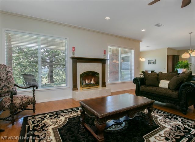 42267 Timber Ridge Road, Howe, OK 74940