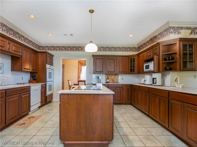 42267 Timber Ridge Road, Howe, OK 74940