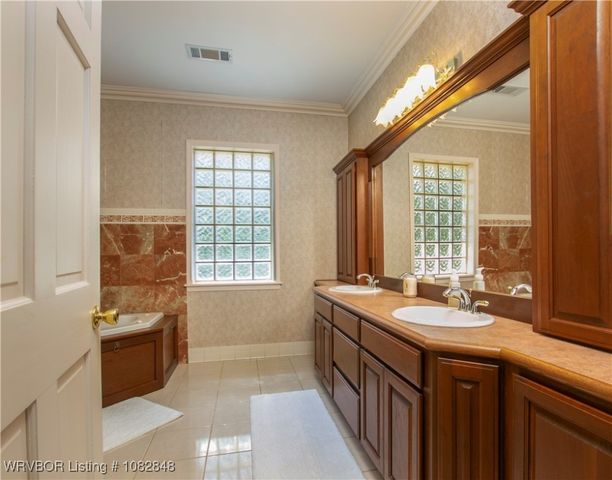 42267 Timber Ridge Road, Howe, OK 74940