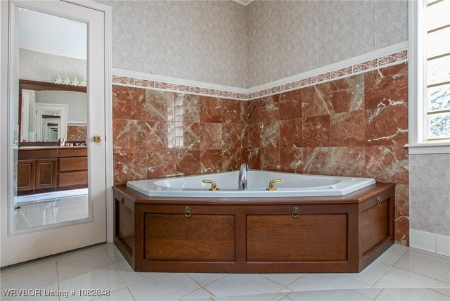 42267 Timber Ridge Road, Howe, OK 74940