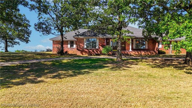 42267 Timber Ridge Road, Howe, OK 74940