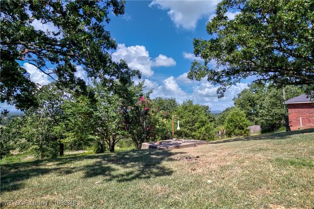42267 Timber Ridge Road, Howe, OK 74940