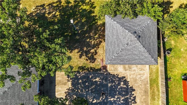 42267 Timber Ridge Road, Howe, OK 74940