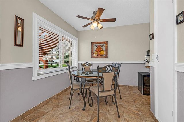 1000 SW 11th Avenue 2E, Hallandale Beach, FL 33009