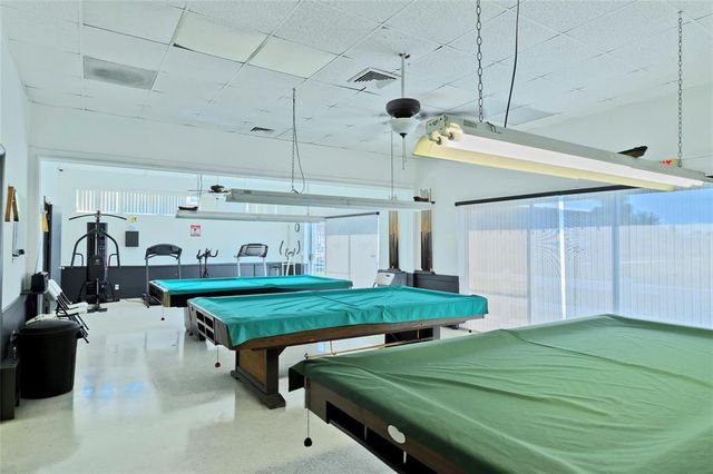 1000 SW 11th Avenue 2E, Hallandale Beach, FL 33009