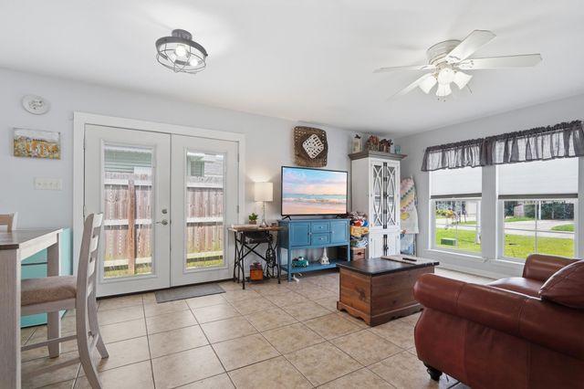 144 Casa Drive, Gray, LA 70359