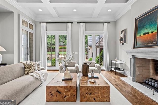 4211 Whitestone Place, Atlanta, GA 30327