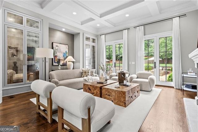4211 Whitestone Place, Atlanta, GA 30327