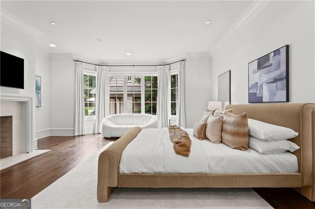 4211 Whitestone Place, Atlanta, GA 30327