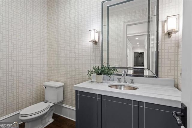 4211 Whitestone Place, Atlanta, GA 30327