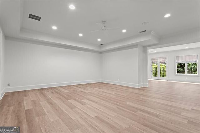 4211 Whitestone Place, Atlanta, GA 30327