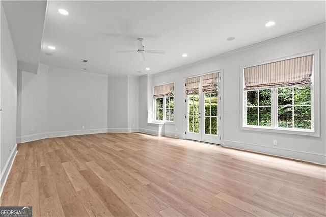 4211 Whitestone Place, Atlanta, GA 30327