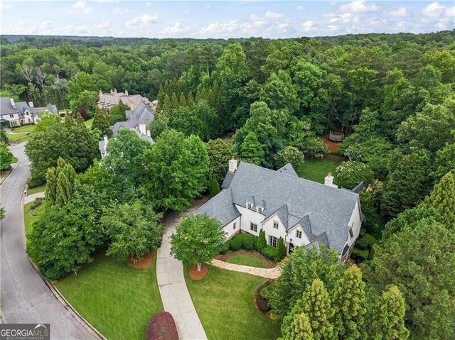 4211 Whitestone Place, Atlanta, GA 30327