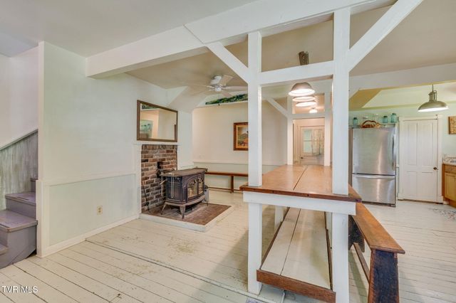 1355 Jackson Hollow Road, Mosheim, TN 37818